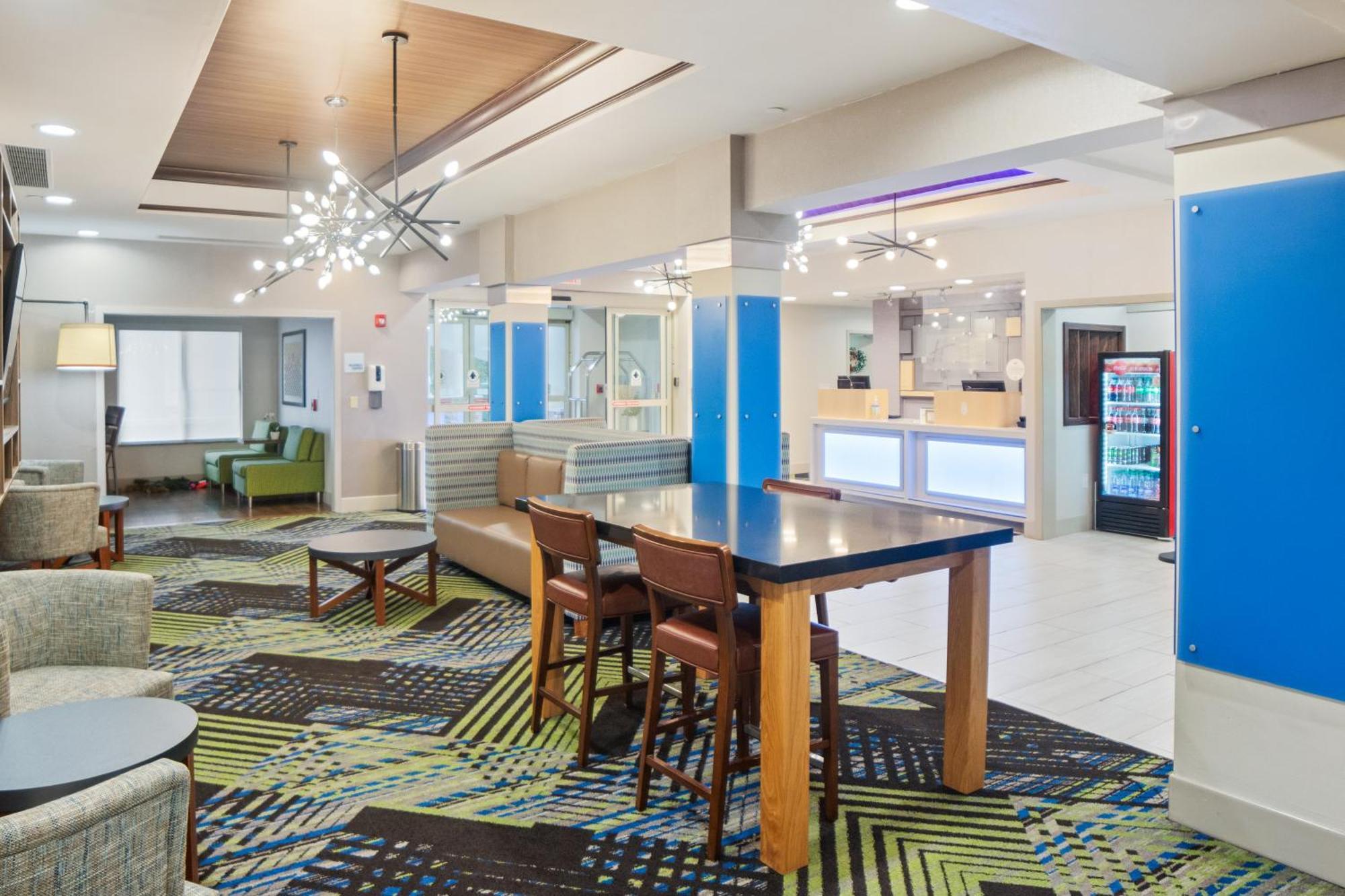 Holiday Inn Express And Suites Stroudsburg-Poconos By Ihg Εξωτερικό φωτογραφία