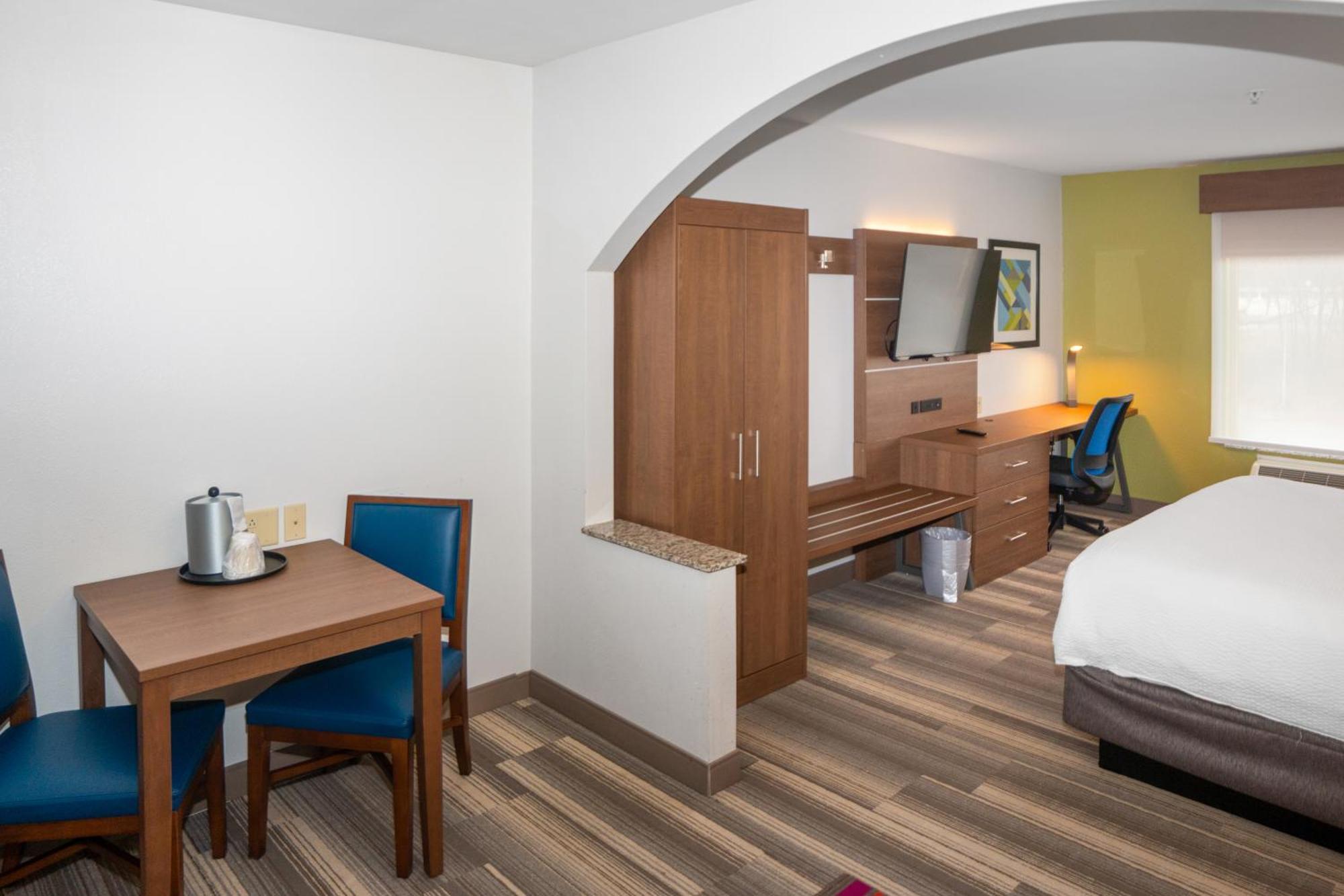 Holiday Inn Express And Suites Stroudsburg-Poconos By Ihg Εξωτερικό φωτογραφία