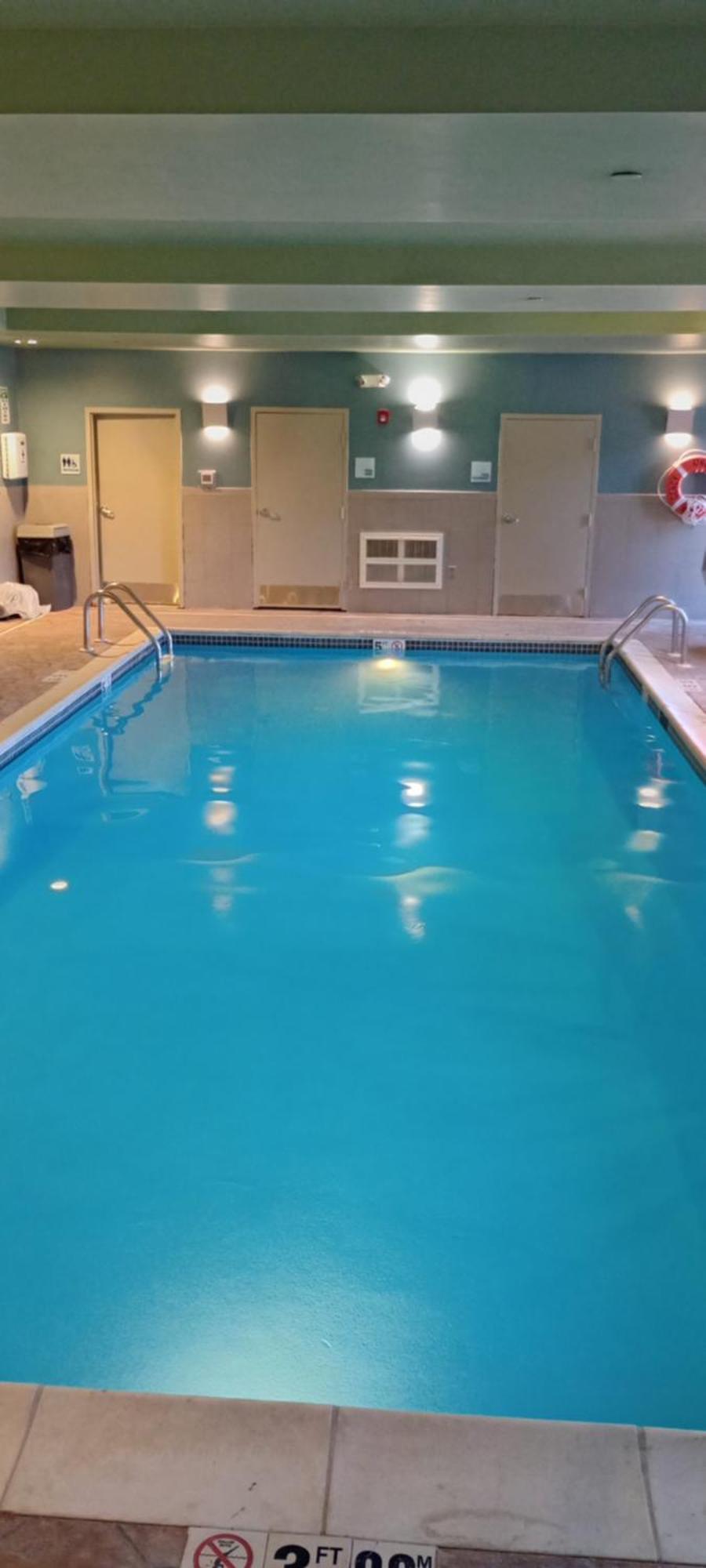 Holiday Inn Express And Suites Stroudsburg-Poconos By Ihg Εξωτερικό φωτογραφία