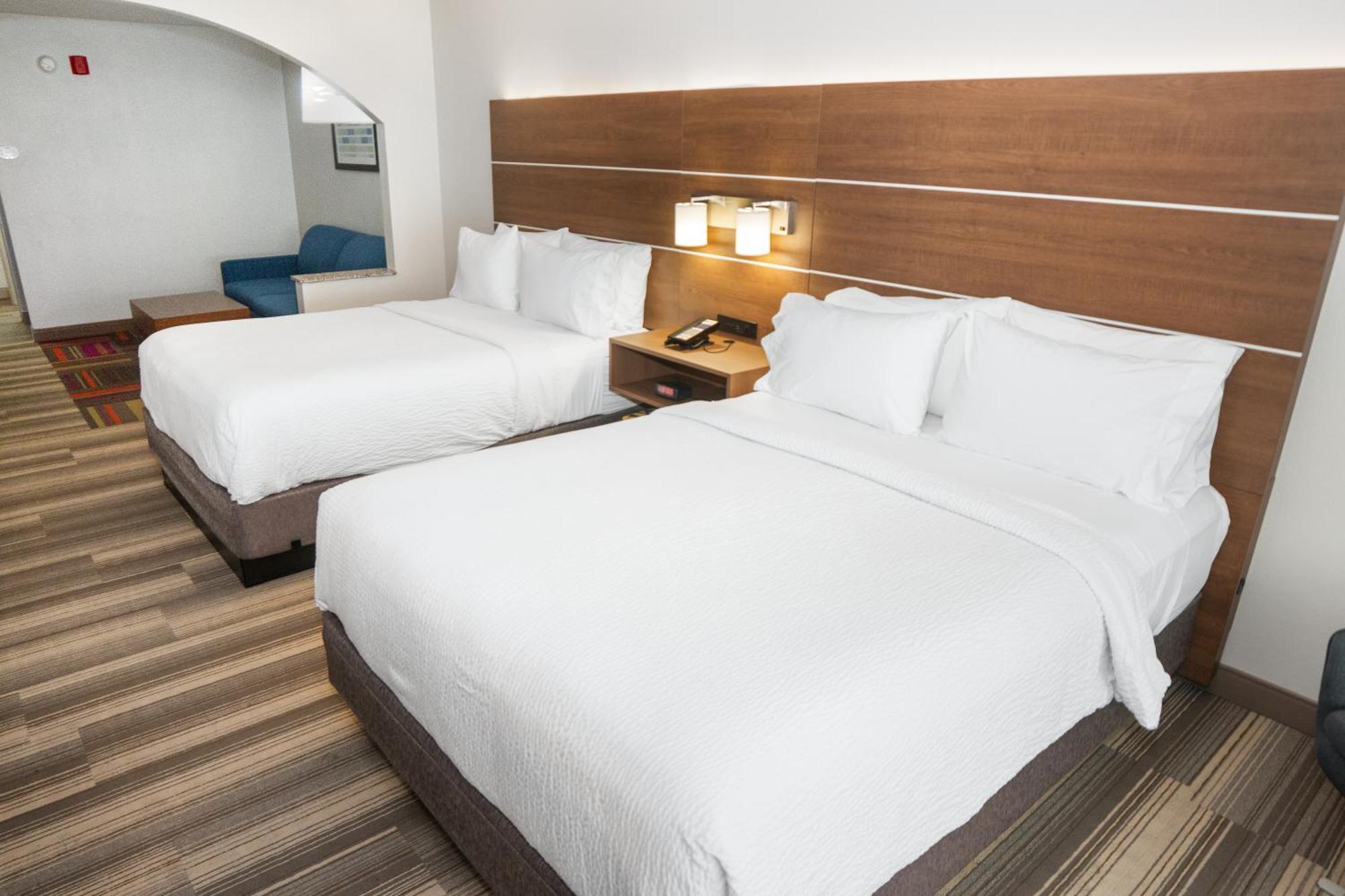 Holiday Inn Express And Suites Stroudsburg-Poconos By Ihg Εξωτερικό φωτογραφία