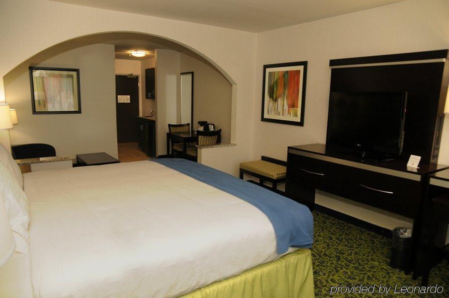 Holiday Inn Express And Suites Stroudsburg-Poconos By Ihg Δωμάτιο φωτογραφία